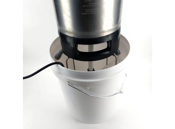 Bucket Blaster Keg and Fermenter Washer