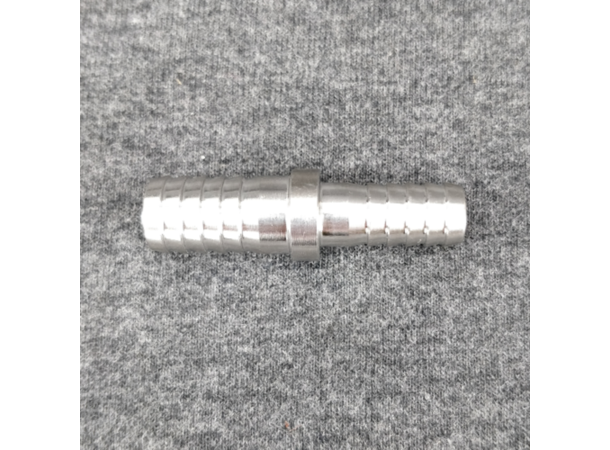Overgang 8mm til 10mm slangenippel
