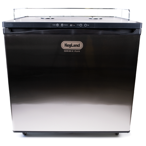 Series X Plus Kegerator - kun kegerator Plass til hele 8 Corneliusfat!