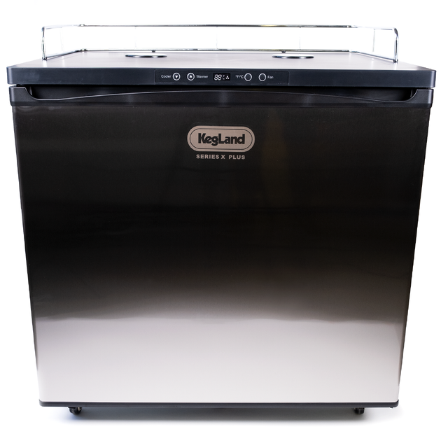 Series X Plus Kegerator - kun kegerator Plass til hele 8 Corneliusfat!