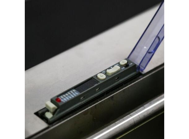 Label Applicator Machine