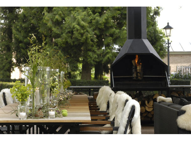 Home Fires Braai Freestanding 1200 - Sort Frittstående Grill