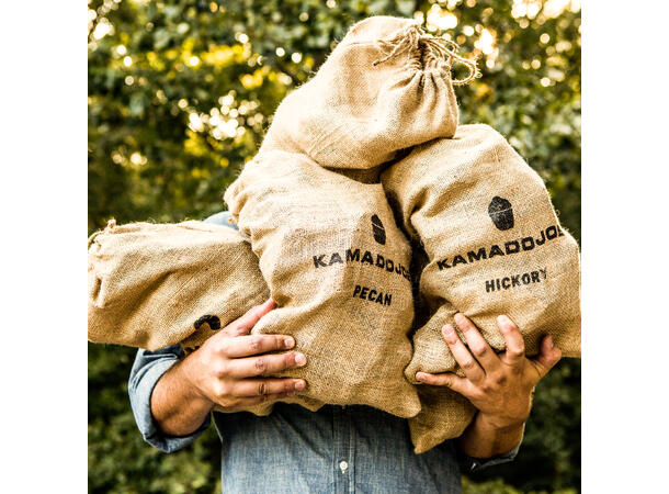 Kamado Joe® Hickory Wood Chunks 4,5 kg