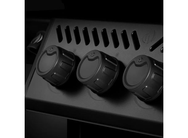 Napoleon Freestyle 425, Phantom