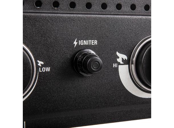 Char-griller Flat Iron 3 Burner Griddle